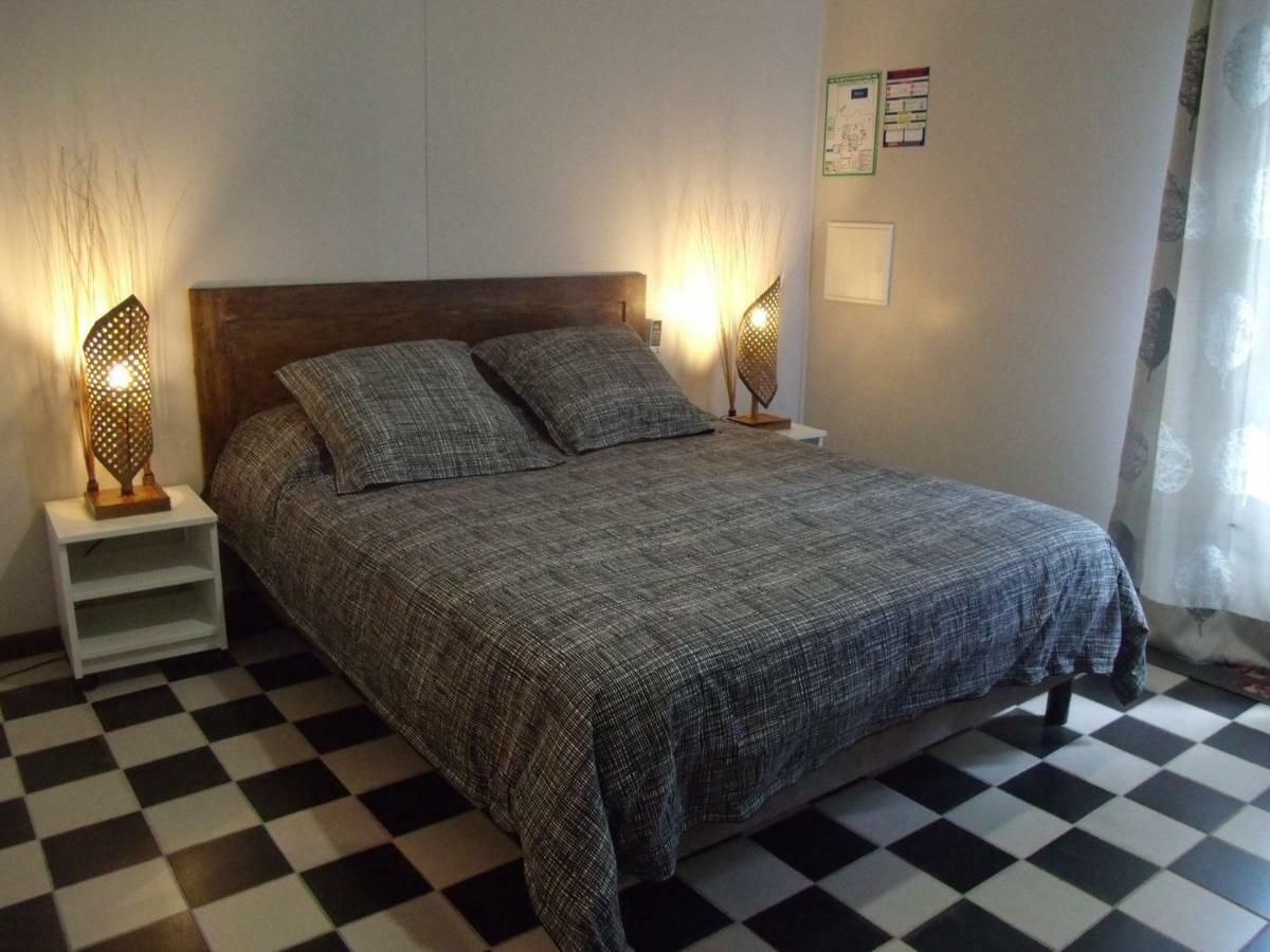 Bed and Breakfast Le Four A Pain Saint-Philippe Exterior foto